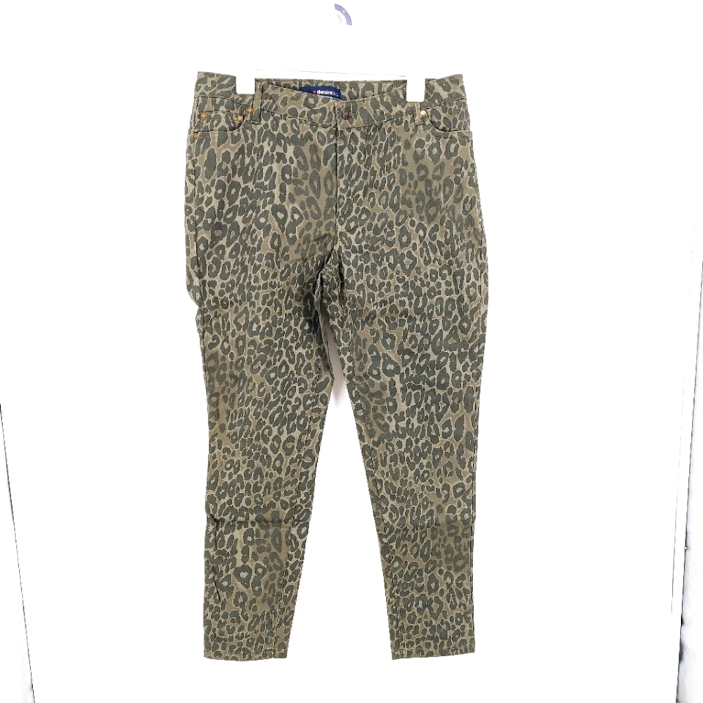 Roaman's Denim 24/7 Leopard Print Jeans NWOT